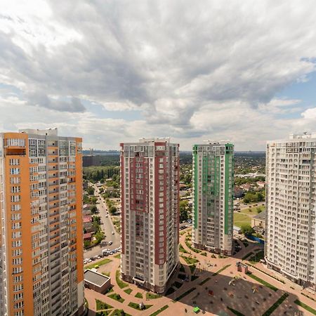 Design Apartments With Panoramic View Kijev Kültér fotó