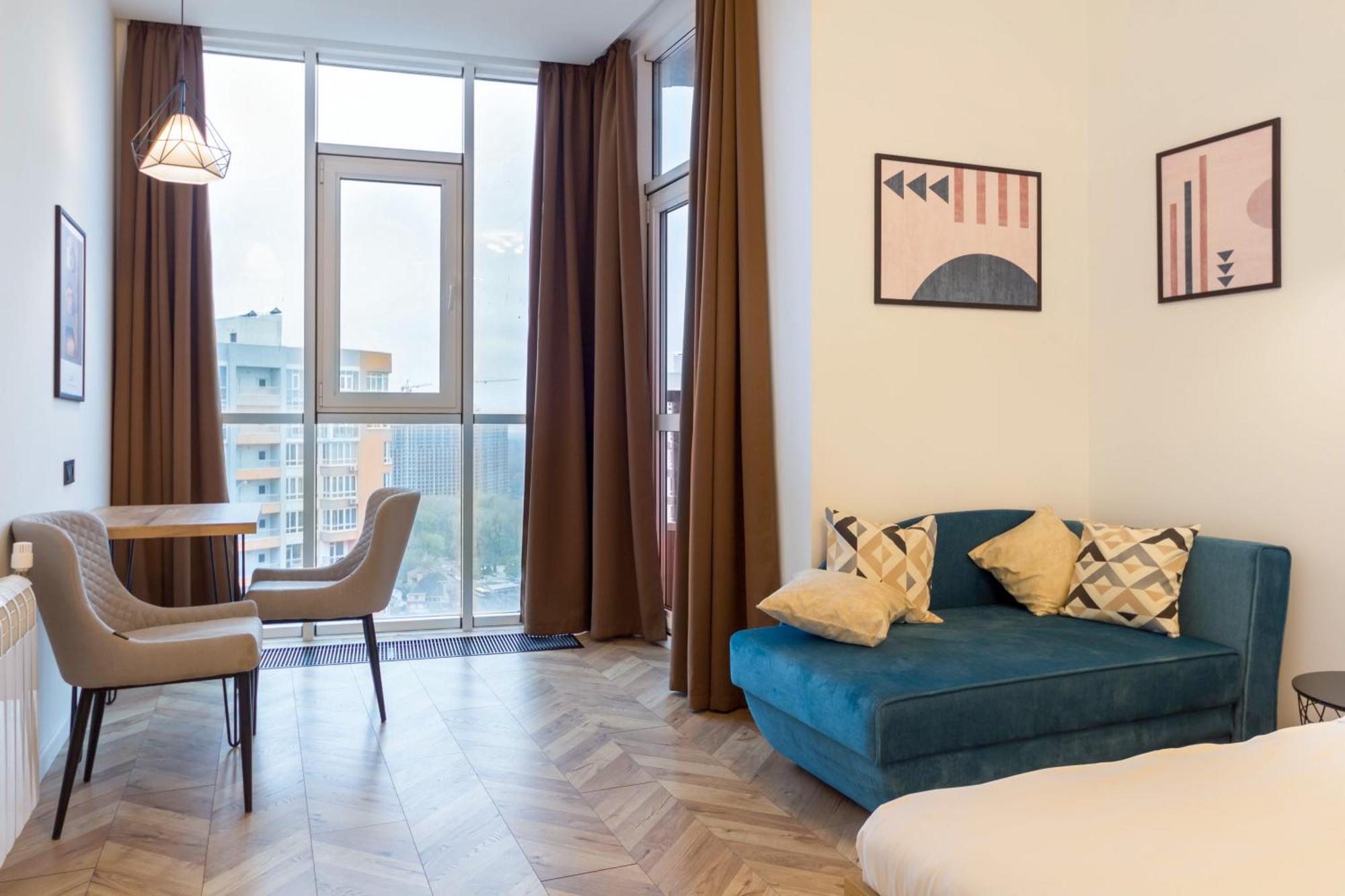 Design Apartments With Panoramic View Kijev Kültér fotó